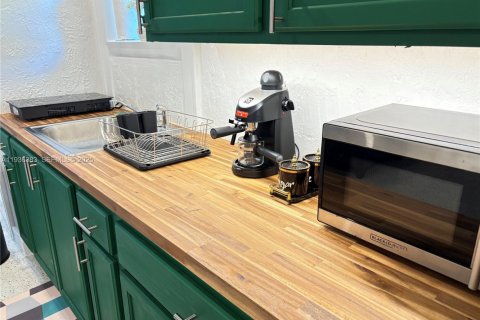 Снять в аренду квартиру в Майами, Флорида 1 спальня, 76.18м2, № 1994374 - фото 18