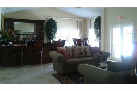 Condominio en venta en Margate, Florida, 1 dormitorio, 66.15 m2 № 2152760 - foto 12