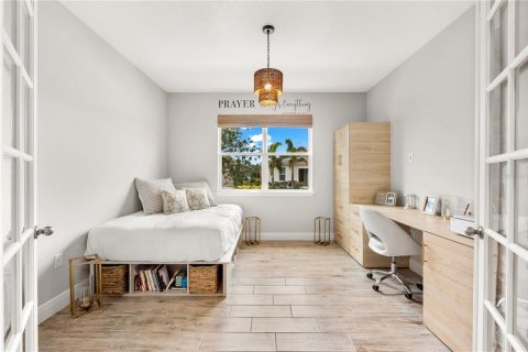House in Sarasota, Florida 2 bedrooms, 213.49 sq.m. № 1540516 - photo 6