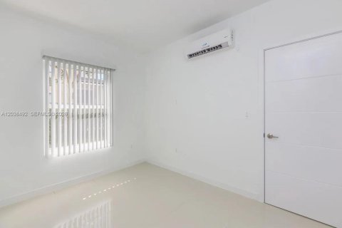 Apartment in Homestead, Florida 3 bedrooms, 121.42 sq.m. № 2182200 - photo 10
