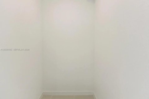 Apartment in Homestead, Florida 3 bedrooms, 121.42 sq.m. № 2182200 - photo 15