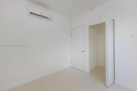 Apartment in Homestead, Florida 3 bedrooms, 121.42 sq.m. № 2182200 - photo 8
