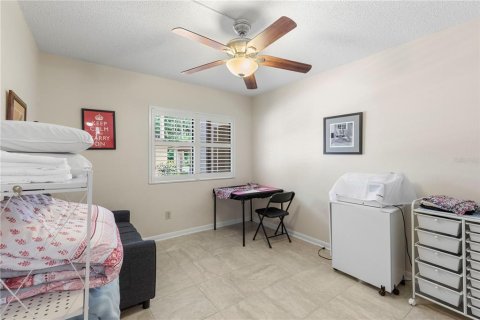 Condo in Daytona Beach, Florida, 2 bedrooms  № 2166940 - photo 27
