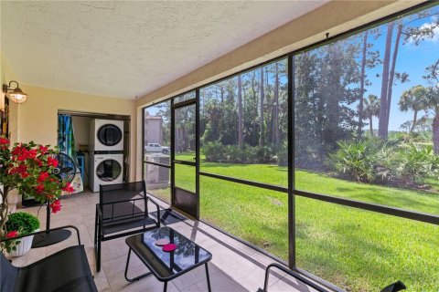 Condo in Daytona Beach, Florida, 2 bedrooms  № 2166940 - photo 6