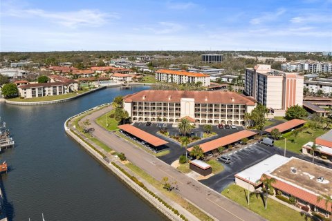 Copropriété à louer à Clearwater, Floride: 1 chambre, 81.29 m2 № 2324008 - photo 4