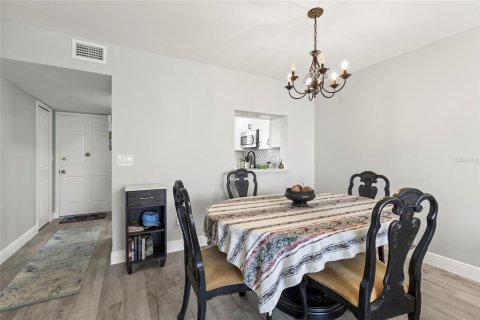Copropriété à louer à Clearwater, Floride: 1 chambre, 81.29 m2 № 2324008 - photo 18