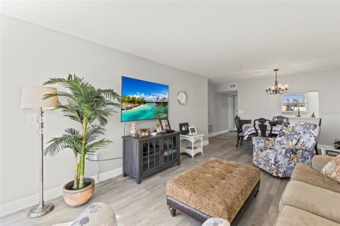 Copropriété à louer à Clearwater, Floride: 1 chambre, 81.29 m2 № 2324008 - photo 16