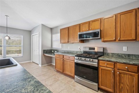 House in Wesley Chapel, Florida 4 bedrooms, 190.82 sq.m. № 1847341 - photo 21