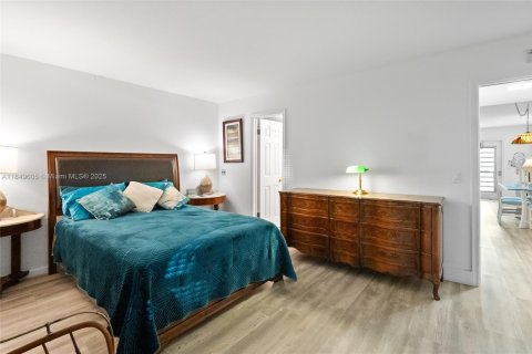 Condo in Deerfield Beach, Florida, 1 bedroom  № 1852194 - photo 14