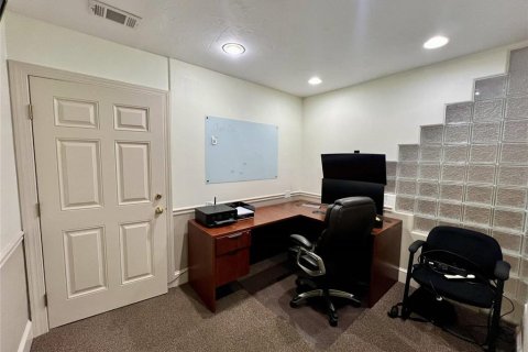 Commercial property in Bradenton, Florida 401.71 sq.m. № 1789233 - photo 28