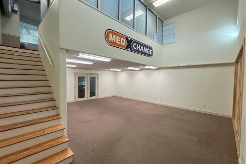 Commercial property in Bradenton, Florida 401.71 sq.m. № 1789233 - photo 27