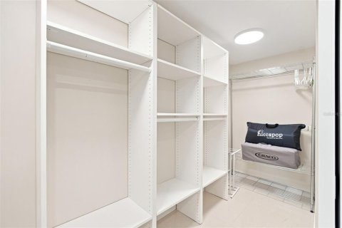 Copropriété à vendre à Sarasota, Floride: 2 chambres, 115.85 m2 № 2285432 - photo 30