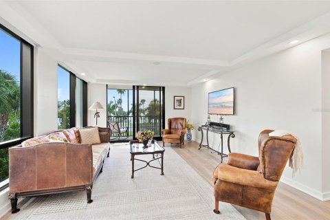 Copropriété à vendre à Sarasota, Floride: 2 chambres, 115.85 m2 № 2285432 - photo 16