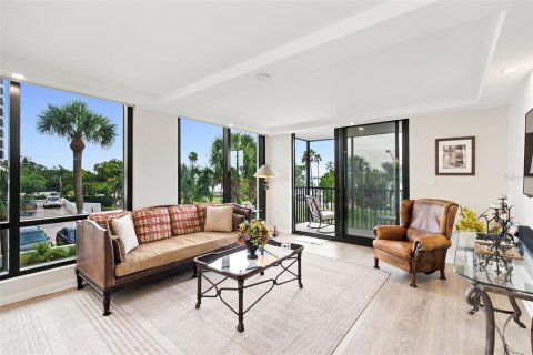 Copropriété à vendre à Sarasota, Floride: 2 chambres, 115.85 m2 № 2285432 - photo 17
