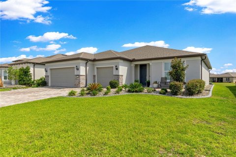 Villa ou maison à vendre à Ocala, Floride: 3 chambres, 210.05 m2 № 2266786 - photo 4