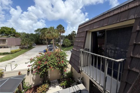 Adosado en venta en West Palm Beach, Florida, 2 dormitorios, 114.83 m2 № 2062674 - foto 15