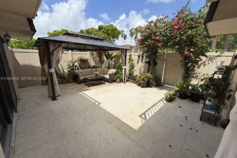 Adosado en venta en West Palm Beach, Florida, 2 dormitorios, 114.83 m2 № 2062674 - foto 5