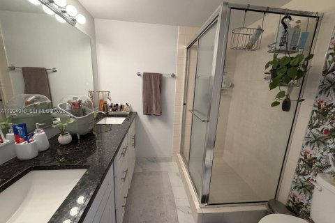 Adosado en venta en West Palm Beach, Florida, 2 dormitorios, 114.83 m2 № 2062674 - foto 14