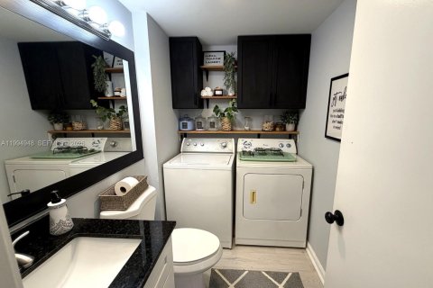 Adosado en venta en West Palm Beach, Florida, 2 dormitorios, 114.83 m2 № 2062674 - foto 6