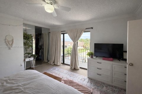 Adosado en venta en West Palm Beach, Florida, 2 dormitorios, 114.83 m2 № 2062674 - foto 11