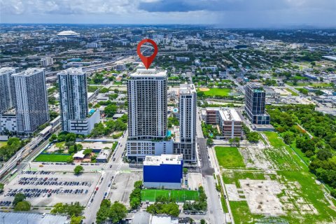 Condo in Miami, Florida  № 1874375 - photo 18