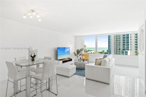 Снять в аренду кондоминиум в Майами-Бич, Флорида 2 спальни, 96.8м2, № 2003893 - фото 14