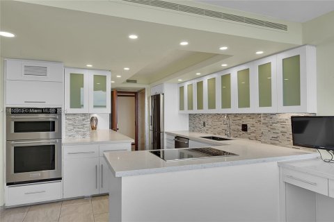 Copropriété à vendre à Fort Lauderdale, Floride: 2 chambres, 307.04 m2 № 1333251 - photo 25
