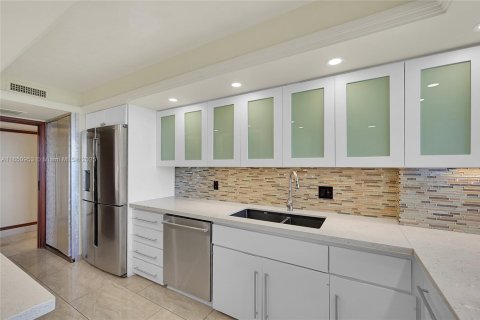 Copropriété à vendre à Fort Lauderdale, Floride: 2 chambres, 307.04 m2 № 1333251 - photo 21