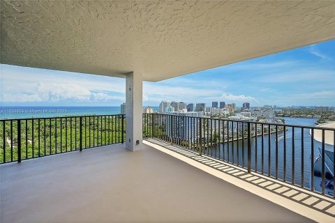 Copropriété à vendre à Fort Lauderdale, Floride: 2 chambres, 307.04 m2 № 1333251 - photo 29