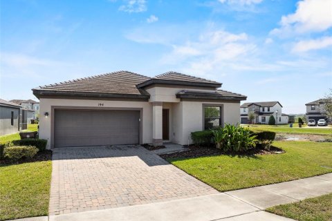 House in Haines City, Florida 4 bedrooms, 138.42 sq.m. № 1551394 - photo 20