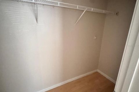 Condo in Orlando, Florida, 2 bedrooms № 2238681 - photo 4