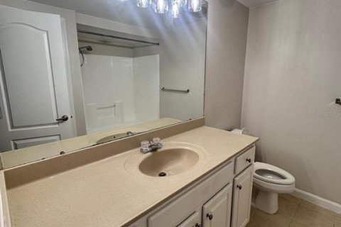 Condo in Orlando, Florida, 2 bedrooms № 2238681 - photo 12