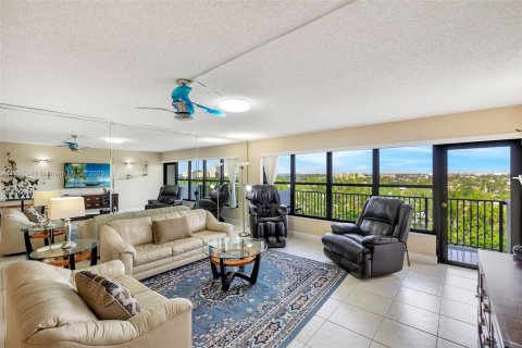 Condo in Fort Lauderdale, Florida, 2 bedrooms  № 1892753 - photo 11