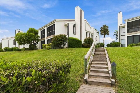 Copropriété à vendre à Bradenton, Floride: 2 chambres, 145.02 m2 № 2398764 - photo 5