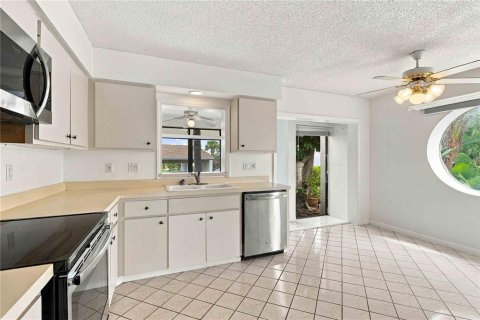 Copropriété à vendre à Bradenton, Floride: 2 chambres, 145.02 m2 № 2398764 - photo 20