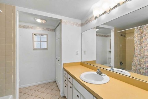 Copropriété à vendre à Bradenton, Floride: 2 chambres, 145.02 m2 № 2398764 - photo 23
