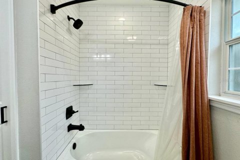 Villa ou maison à louer à Tampa, Floride: 3 chambres, 124.21 m2 № 1845021 - photo 22