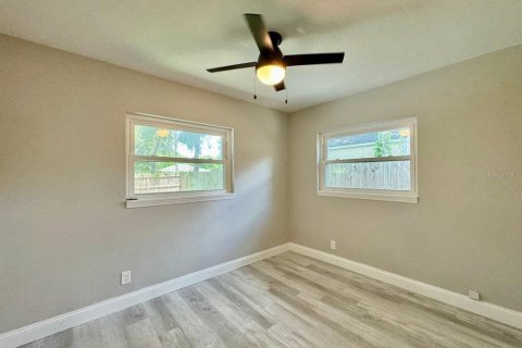 Villa ou maison à louer à Tampa, Floride: 3 chambres, 124.21 m2 № 1845021 - photo 23