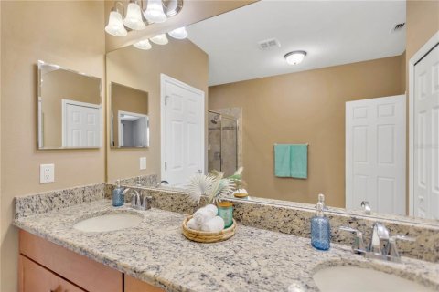 Touwnhouse à vendre à Tampa, Floride: 3 chambres, 179.58 m2 № 1884109 - photo 15