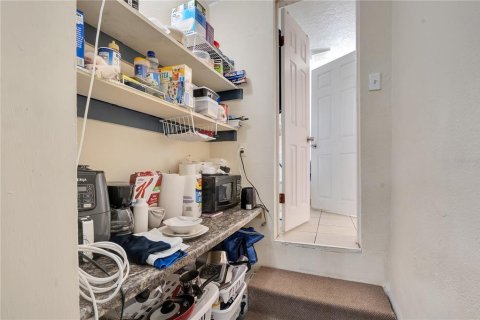 Casa en alquiler en Orlando, Florida, 3 dormitorios, 94.3 m2 № 1688166 - foto 23
