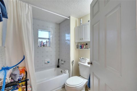 Casa en alquiler en Orlando, Florida, 3 dormitorios, 94.3 m2 № 1688166 - foto 26