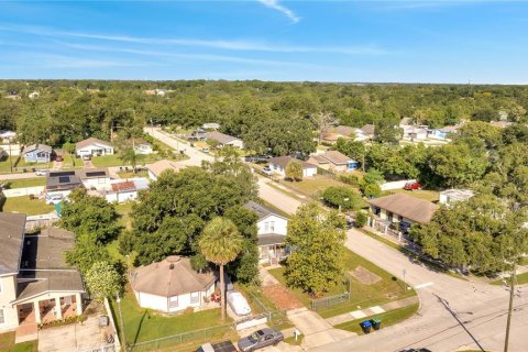 Casa en alquiler en Orlando, Florida, 3 dormitorios, 94.3 m2 № 1688166 - foto 9