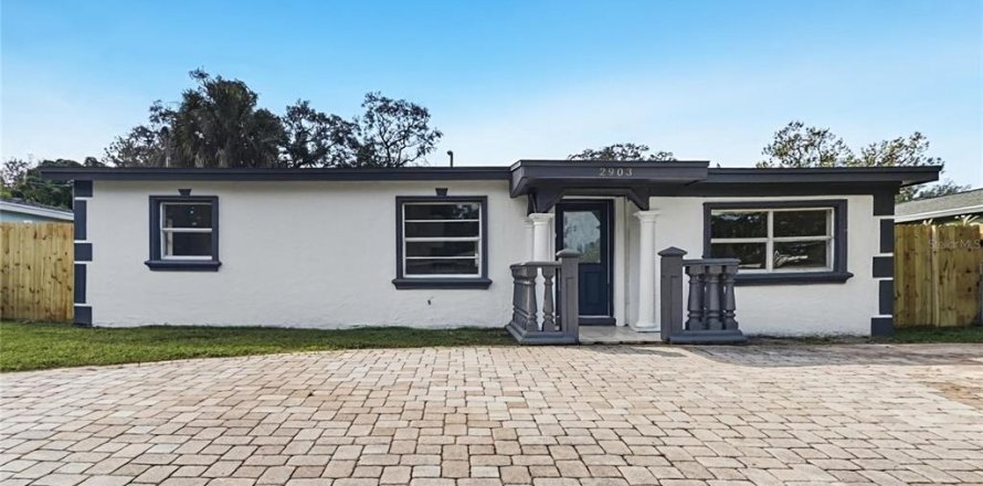 Villa ou maison à Tampa, Floride 3 chambres, 133.22 m2 № 2411667