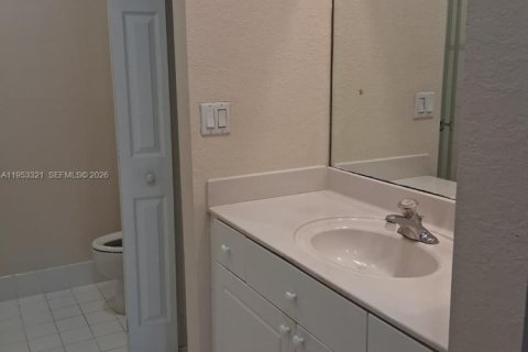 Adosado en alquiler en Margate, Florida, 3 dormitorios, 141.03 m2 № 2055084 - foto 8