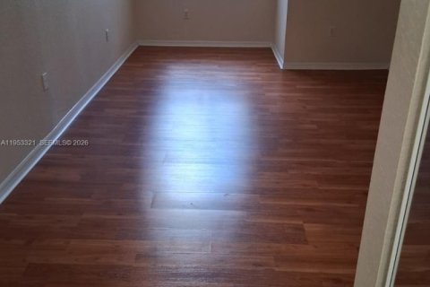 Adosado en alquiler en Margate, Florida, 3 dormitorios, 141.03 m2 № 2055084 - foto 7