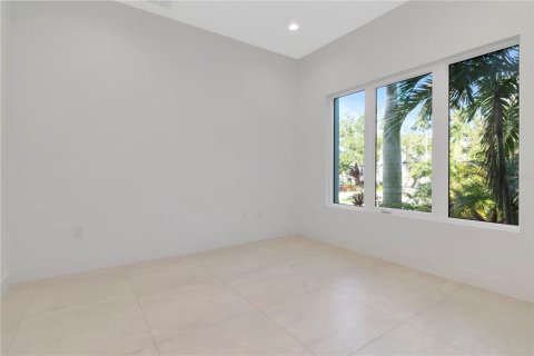 Villa ou maison à louer à Tampa, Floride: 4 chambres, 410.44 m2 № 1720465 - photo 9