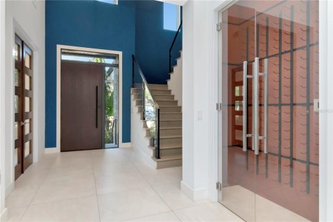 Villa ou maison à louer à Tampa, Floride: 4 chambres, 410.44 m2 № 1720465 - photo 11