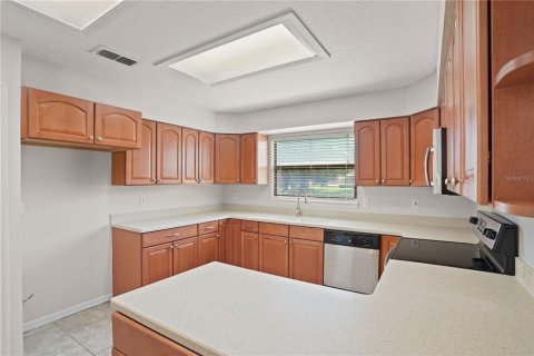 Купить виллу или дом в Киссимми, Флорида 10 комнат, 153.47м2, № 2358789 - фото 15