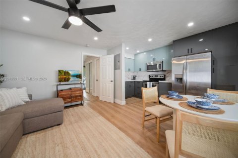 Immobilier commercial à vendre à Fort Lauderdale, Floride: 258.18 m2 № 2169431 - photo 30