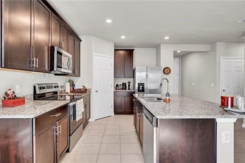 Casa en alquiler en Haines City, Florida, 3 dormitorios, 161.09 m2 № 1564486 - foto 10